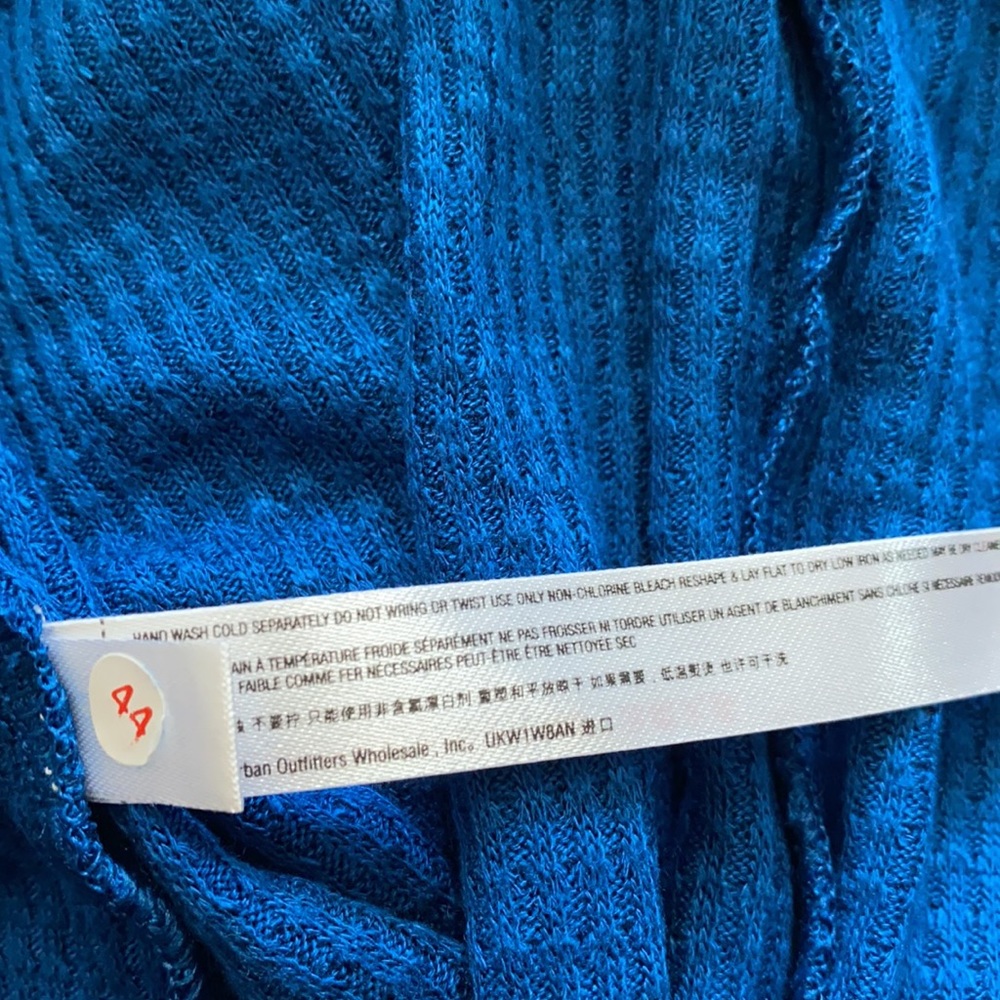 Intimately Long sleeve blouse - Picture 8 of 8